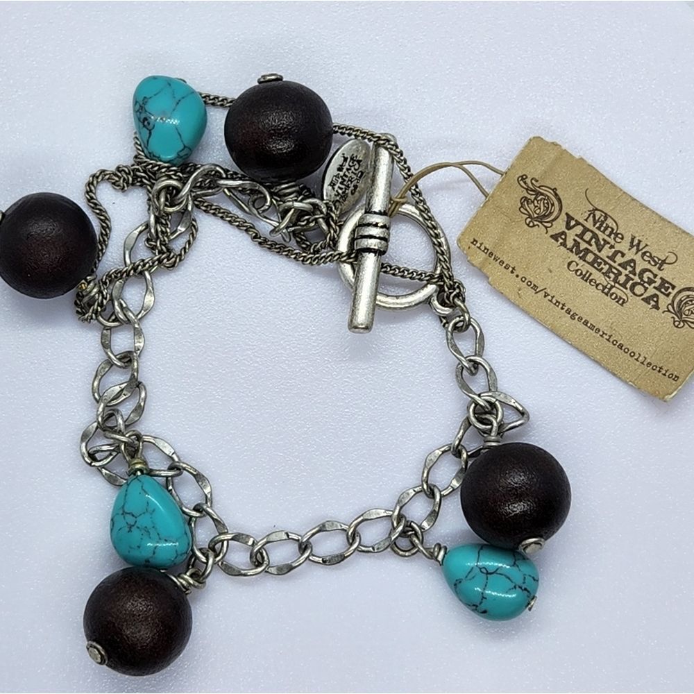 💜NWT Nine West Vintage America Charm Bracelet